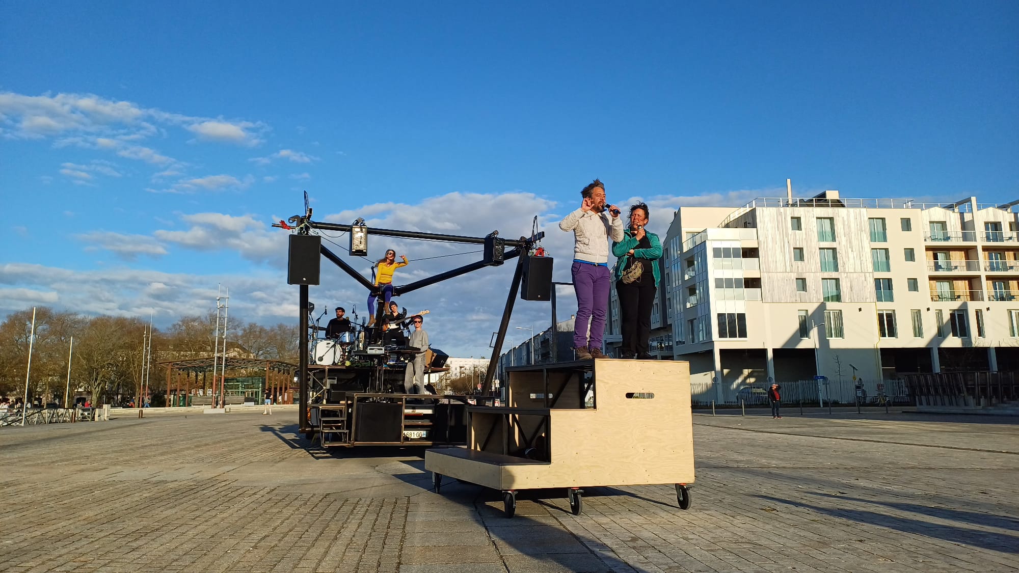 Résidence Texaco / Sur Le Pont